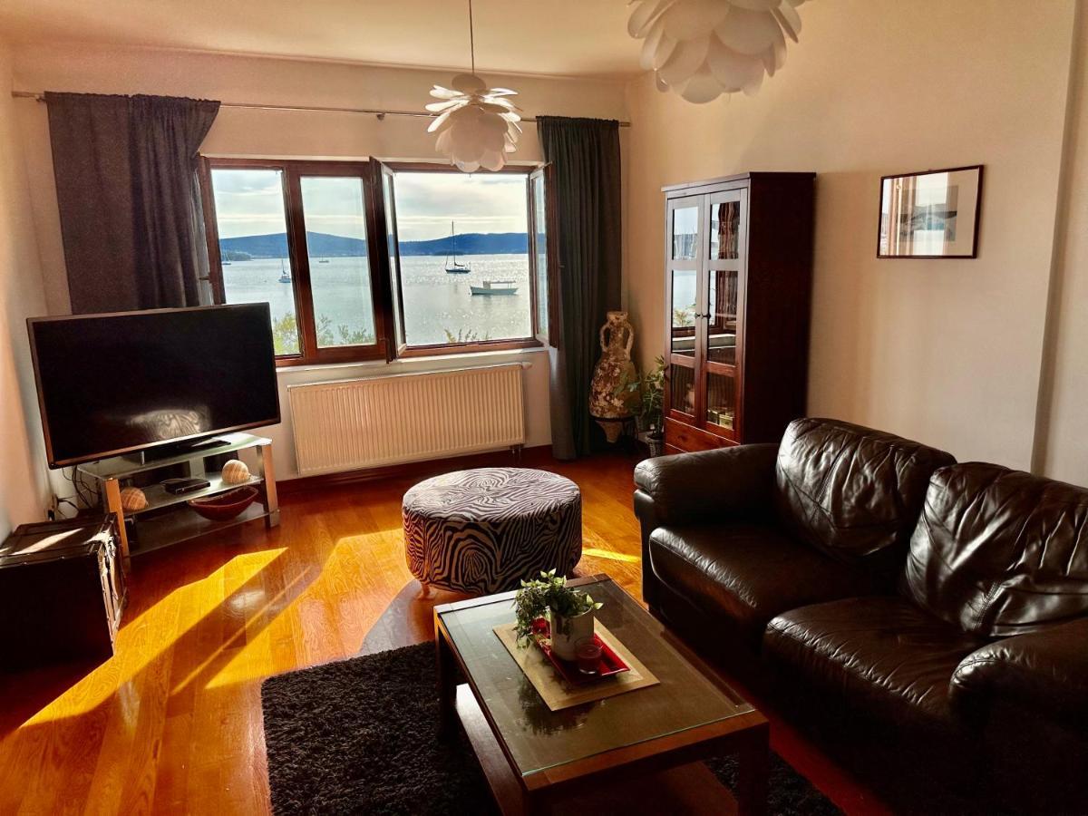 Apartmani Roko Biograd Na Moru Eksteriør bilde