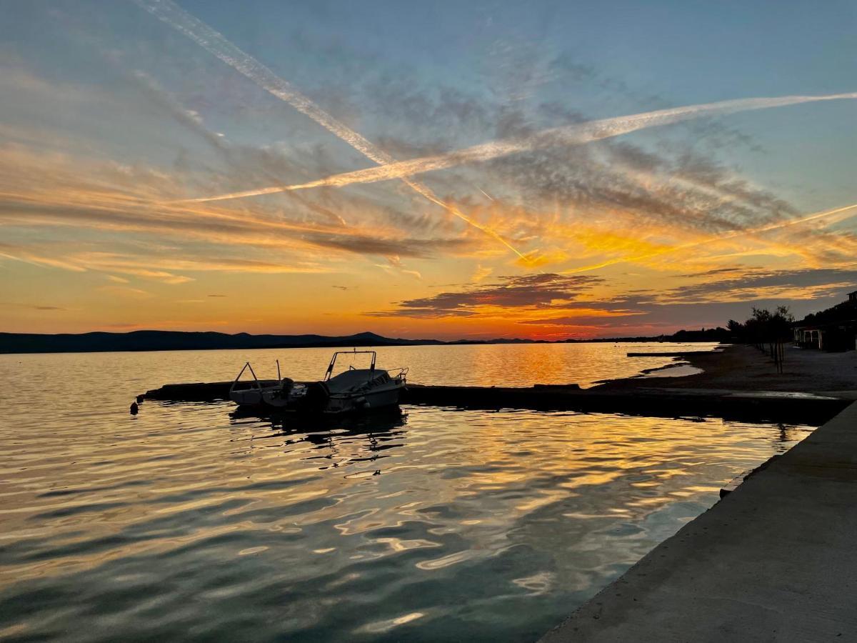 Apartmani Roko Biograd Na Moru Eksteriør bilde